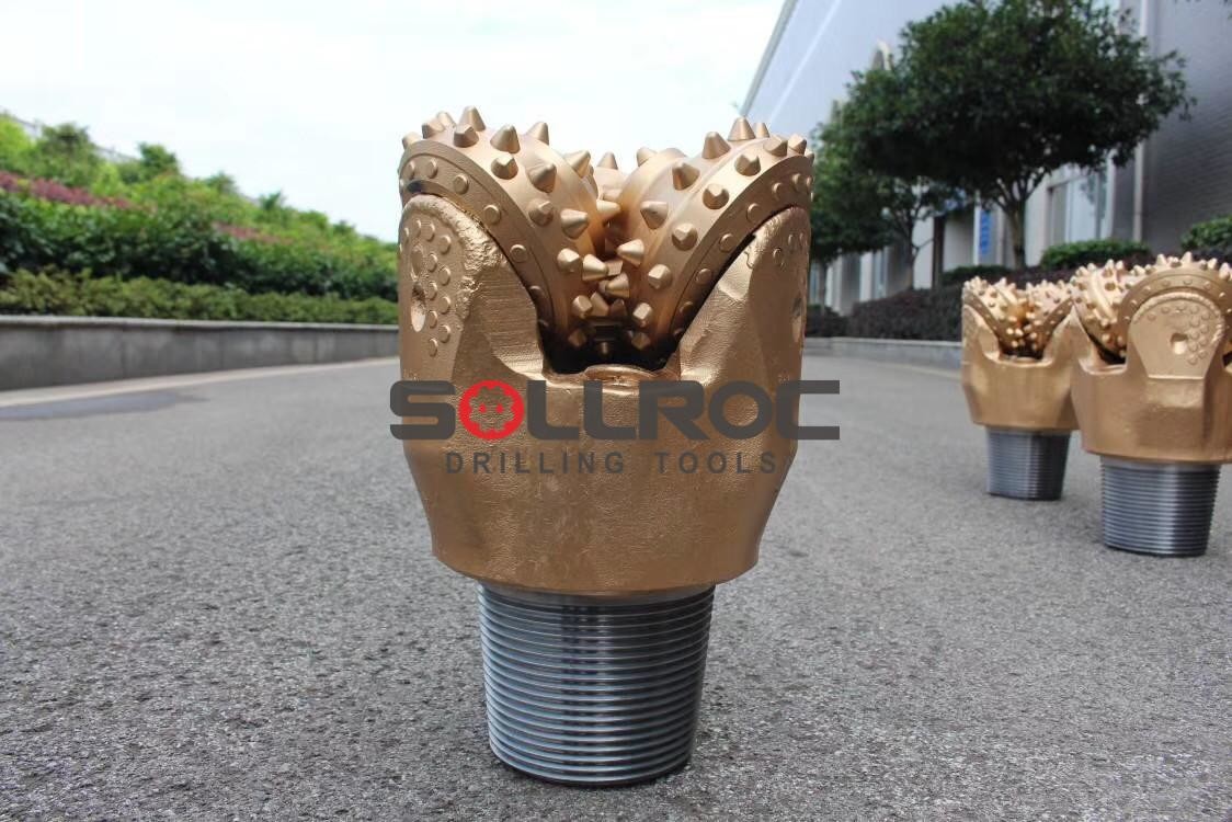 High Efficiency 9 inch 229mm IADC545 Gold Color Tricone Drill Bit For Mining